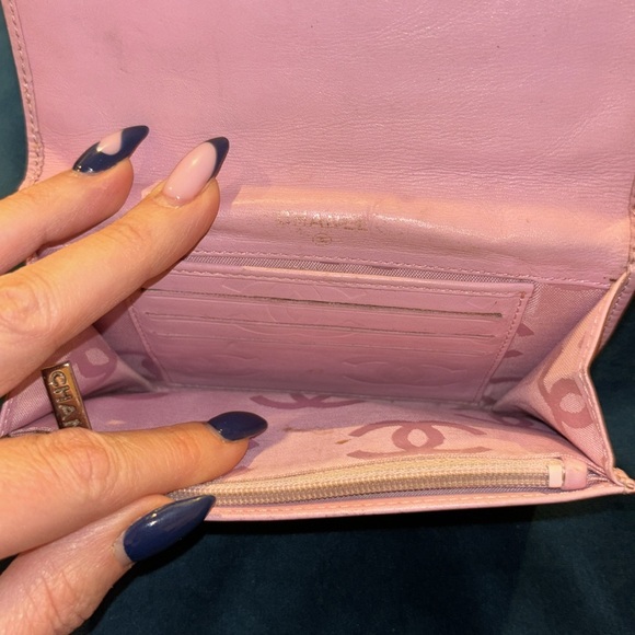 Chanel Pink Quilted Wallet - Picture 6 of 15